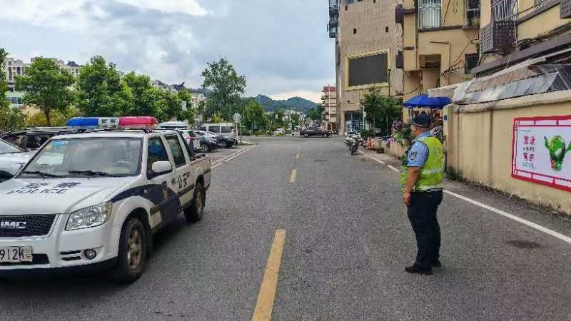 道路堵塞通行难 热线护民平安行